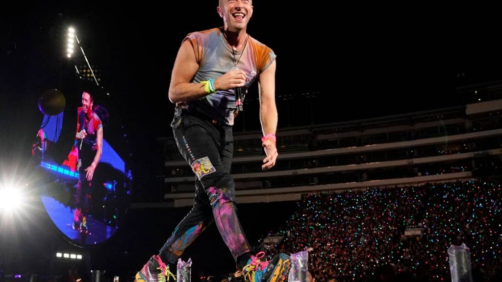 ARCHIV - Chris Martin von Coldplay. Foto: Chris Pizzello/Invision/dpa/Symbolbild