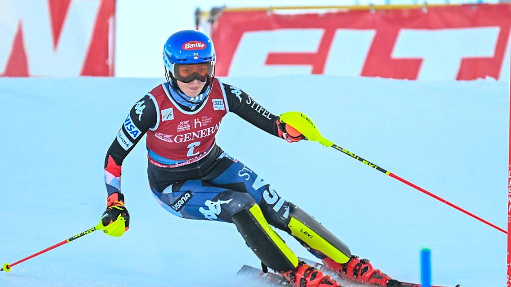 Mikaela Shiffrin profitiert bei ihrem 89. Weltcup-Sieg vom Missgeschick von Petra Vlhova