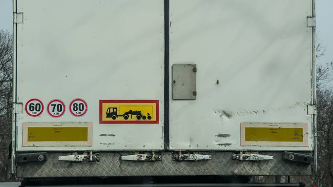 Diese Bedeutung haben die verschiedenen Symbole auf den Lastwagen