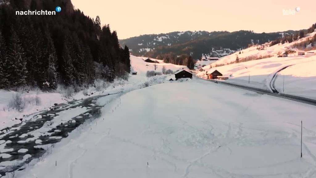 Helikopter in Unteriberg abgestürtzt