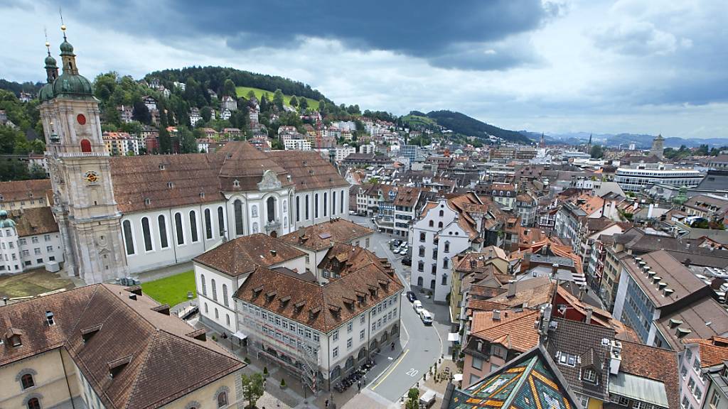Der Stiftsbezirk mit der Kathedrale soll eines der vollausgebauten Zentren der Katholischen Kirche in der Stadt St. Gallen bleiben. (Archivbild)