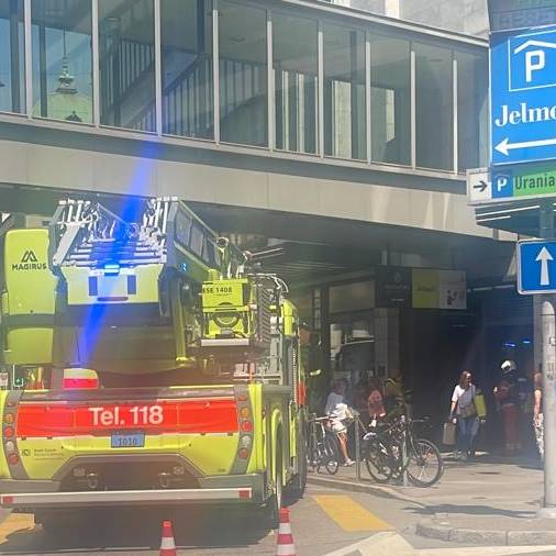 Jelmoli in Zürich evakuiert – Feuerwehr löscht leichtes Feuer