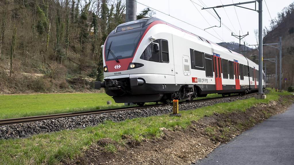 Die Preise im öffentlichen Verkehr bleiben 2026 gleich. (Archivbild)
