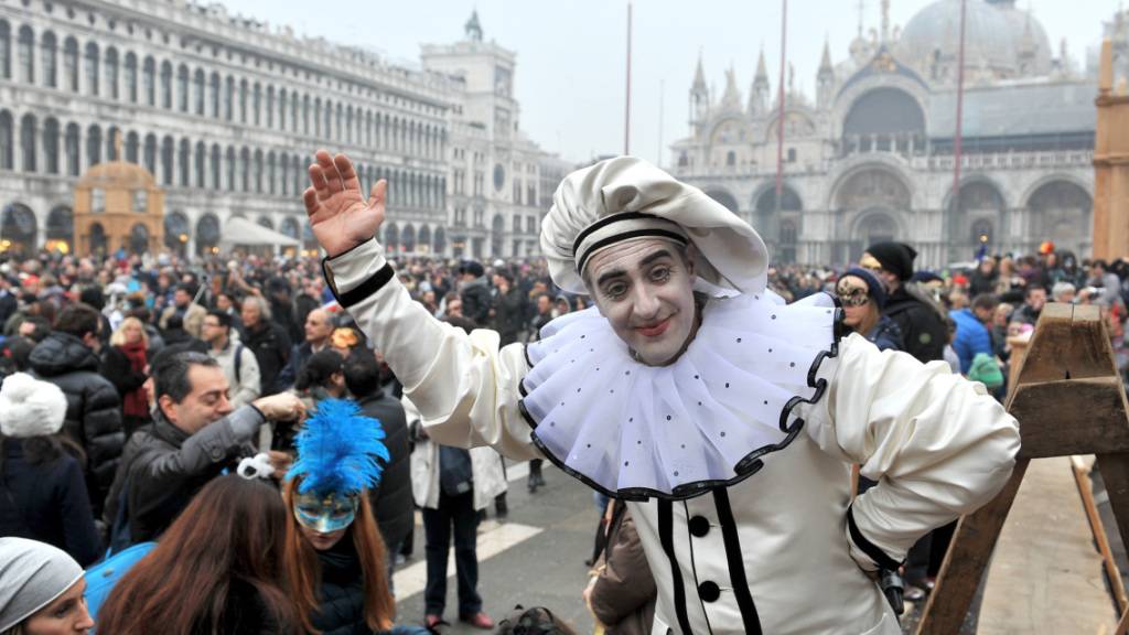 In der Altstadt von Venedig wächst die Sorge vor Folgen des Massentourismus. (Archivbild)