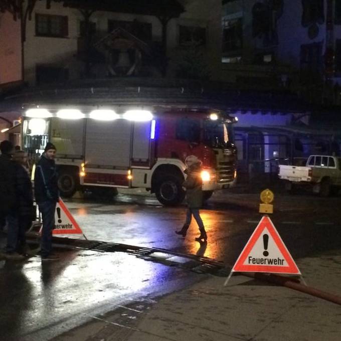 Hotelbrand in Arosa erst nach 36 Stunden vollständig gelöscht