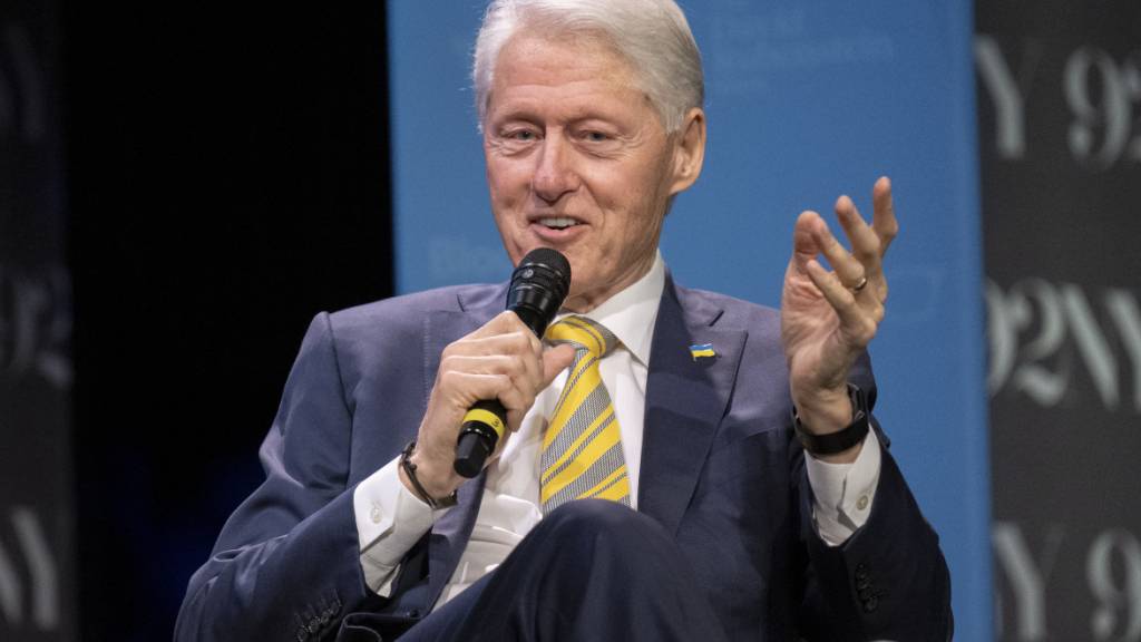Der ehemalige US-Präsident Bill Clinton kommt anlässlich eines Keynote-Interviews am Prix Suisse 2023 am 11. November in die Schweiz. (Archivbild)