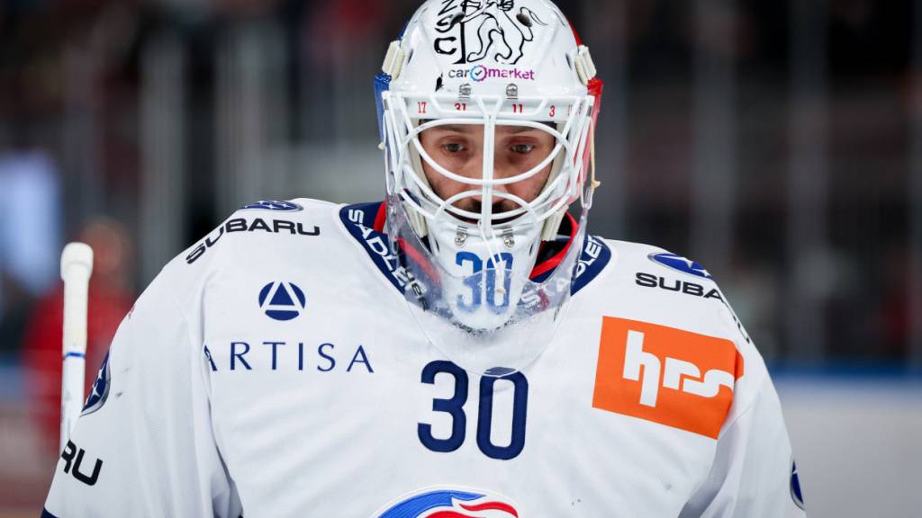 ZSC-Goalie Simon Hrubec musste mit seinem Team in Finnland die dritte Niederlage in Folge in der Champions Hockey League hinnehmen