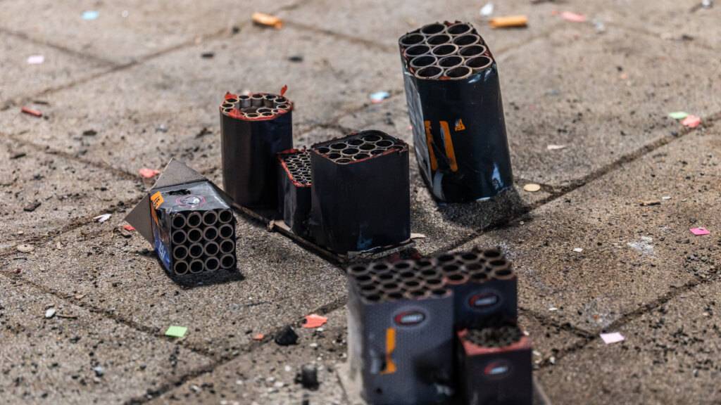 Silvester-Bilanz: Fröhliche Partys, aber Tote und Verletzte