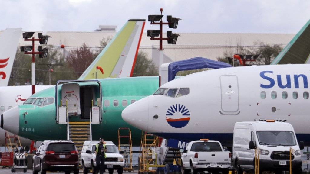 Boeing-Flugzeuge des Typs 737 Max bleiben vorerst am Boden. (Archivbild)