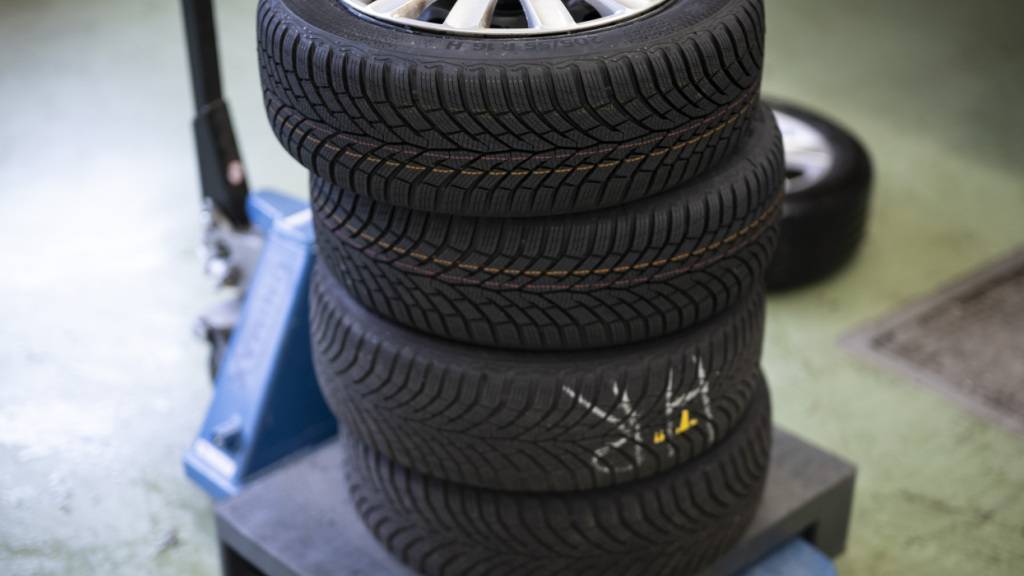 Dieb stiehlt in Luzern 256 Räder