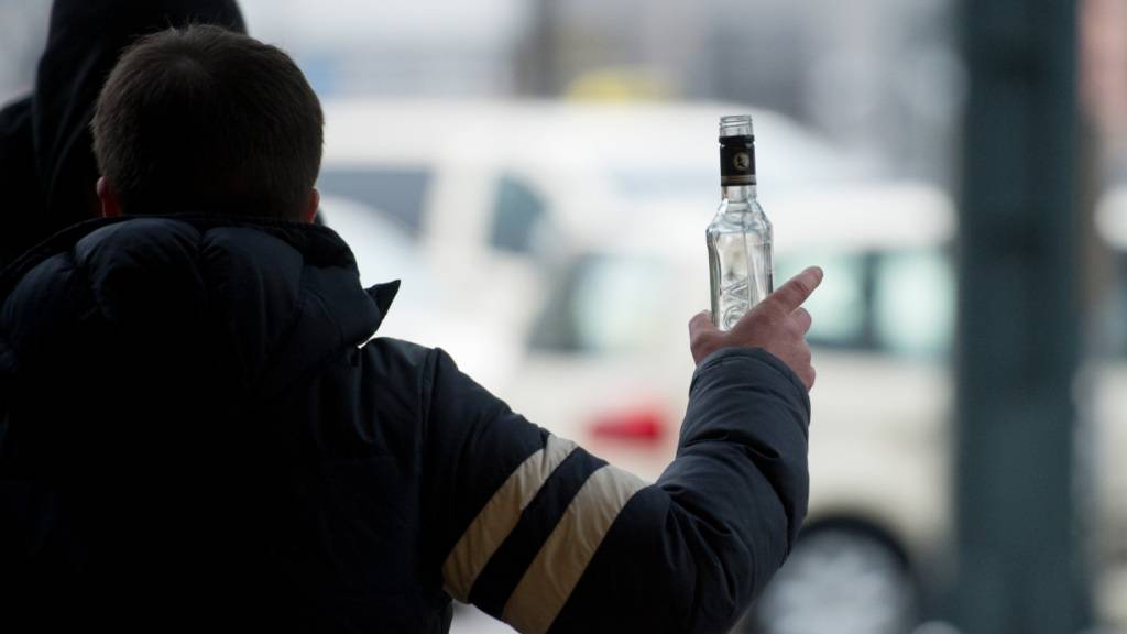 Deutsche Bahn plant Alkoholverbot an allen Bahnhöfen
