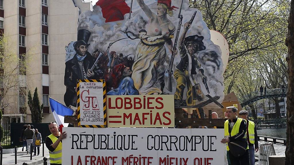 Das halten die Protestierenden in Paris vom Staat und der Regierung von Präsident Emmanuel Macron.