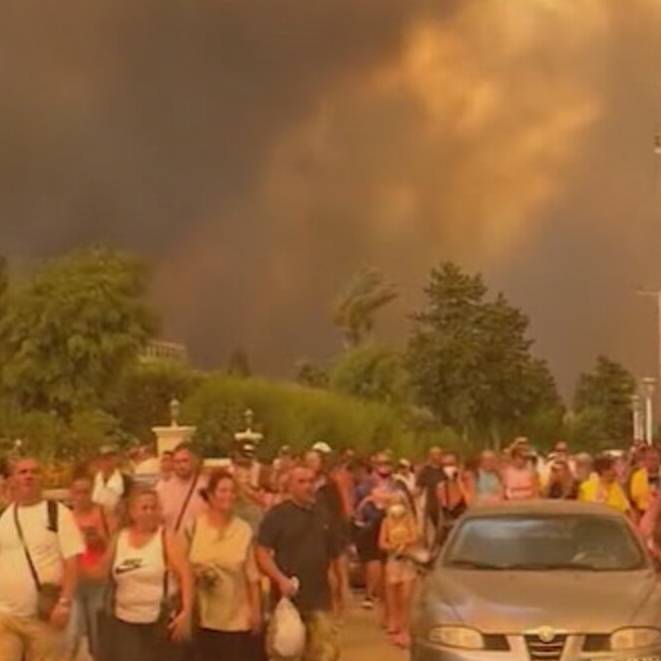 Die Flammen wüten weiter auf der griechischen Insel Rhodos