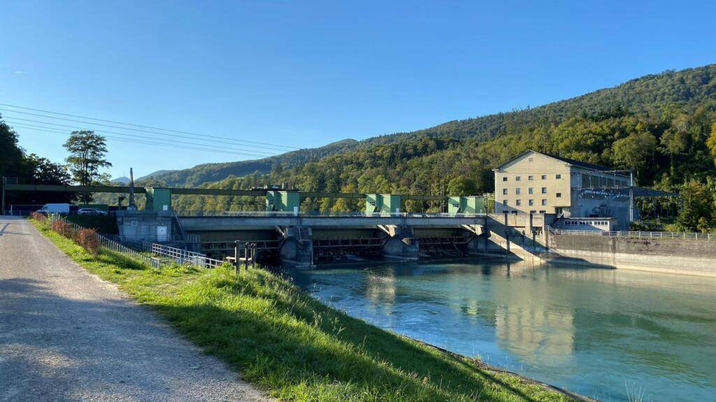 Wasserstrom aus dem Aargau für SBB-Züge: am Aarekraftwerk Rupperswil-Auenstein investieren die SBB fünf Millionen Franken für Umweltmassnahmen. (Archivbild)