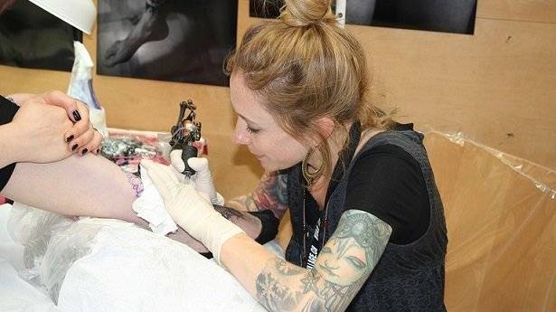 http://www.tattoo-convention-sg.ch/bilder/bilder-2015