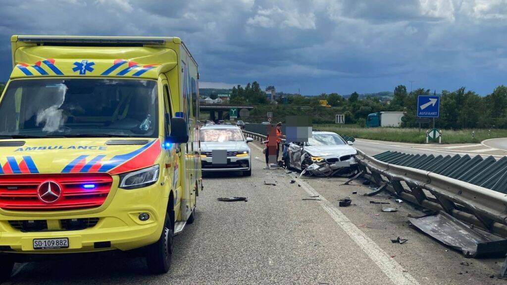 Grund für den Unfall auf der A2 bei Egerkingen SO dürfte ein medizinisches Problem des Lastwagenchauffeurs gewesen sein.