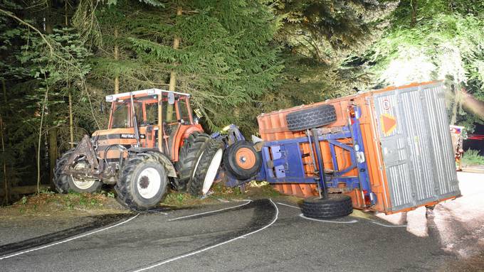 5-Jähriger wird in Schötz von Traktor geschleudert und schwer verletzt