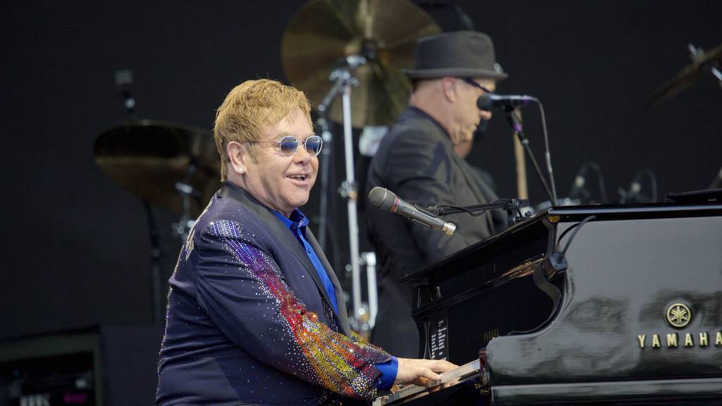 Mit Dua Lipa, Lil Nas X und Nicki Minaj: Elton John kündigt neues Album an