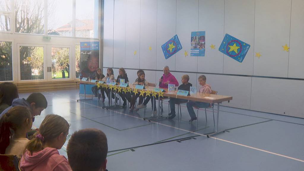 Kinder sammeln für Kinder