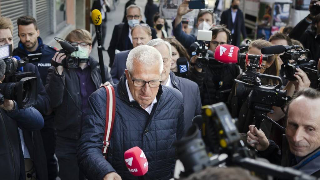 Der ehemalige Raiffeisen-Chef Pierin Vincenz steht erst im kommenden Jahr vor dem Zürcher Obergericht. Das Verfahren sei von ausserordentlicher Dimension, so das Obergericht. Die Vorbereitung brauche viel Zeit. (Archivbild)