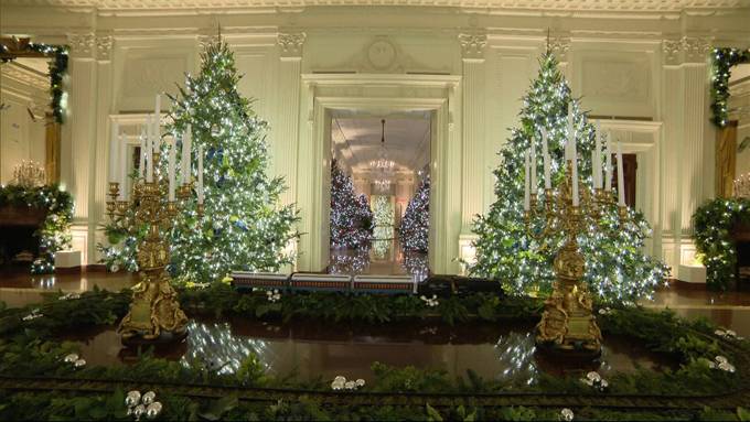 62 Weihnachtsbäume und tausende Lichter: So schön glitzert es im Weissen Haus