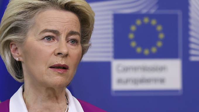 Machtprobe im Plenum: Polens Premier bei Rededuell mit von der Leyen