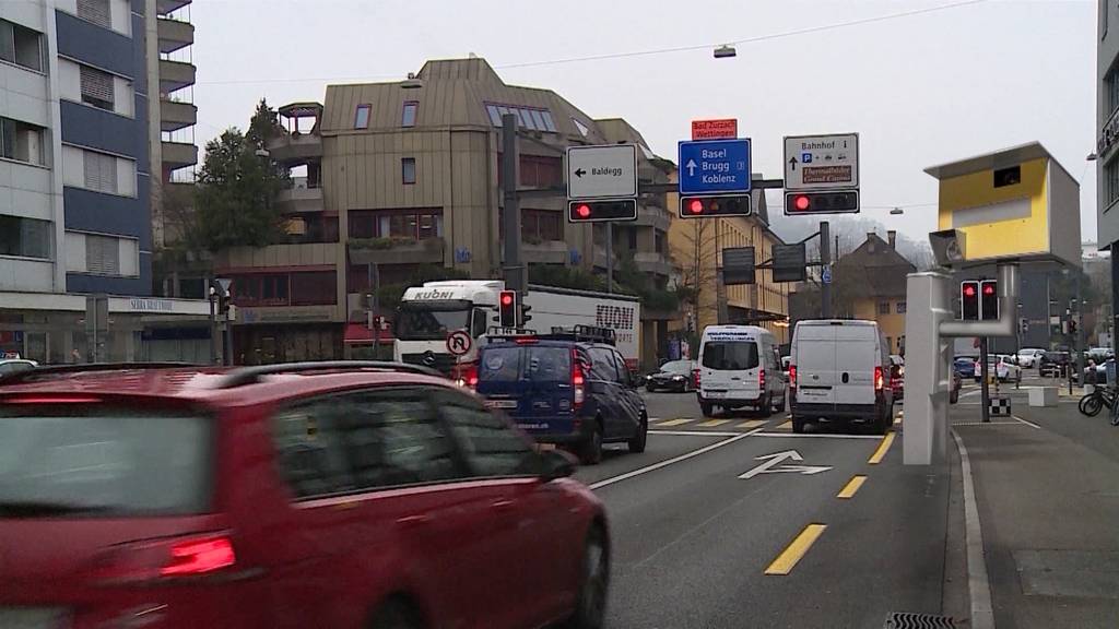 Erster fixer Blitzkasten im Kanton Aargau