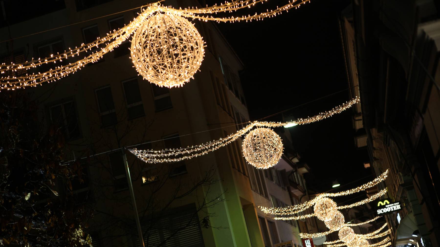 Weihnachtsbeleuchtung: Die Stadt Luzern leuchtet wieder