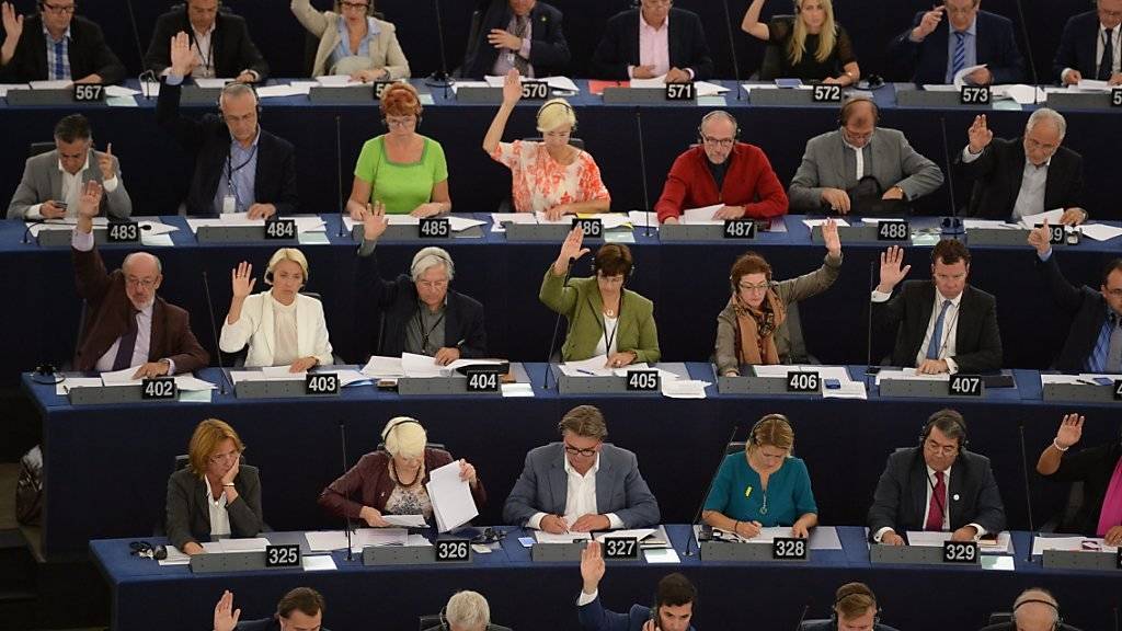 Mitglieder des Europaparlaments während einer Sitzung in Strassburg. (Archivbild)