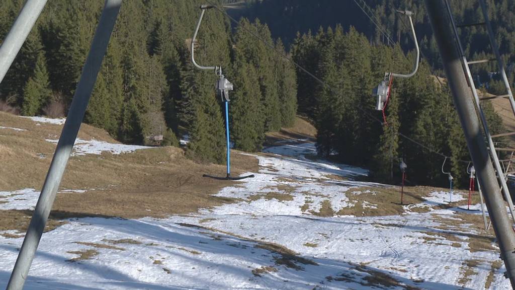 Berner Wintersportlerinnen wünschen sich Schnee