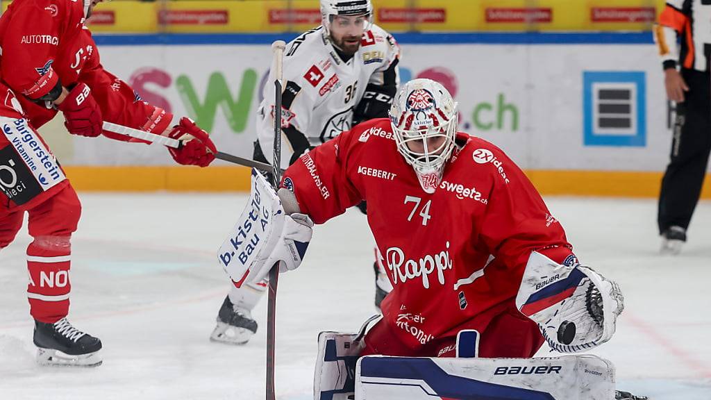 Matchwinner für die Rapperswil-Jona Lakers: Ivars Punnenovs wehrt sämtliche 32 Schüsse auf sein Tor ab