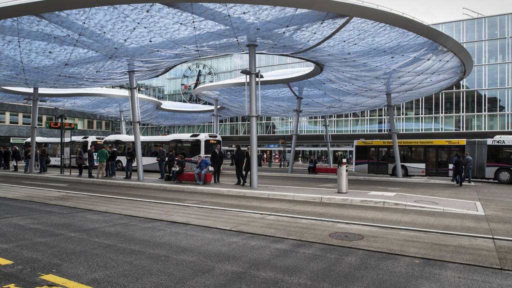 Neues Reisezentrum, neuer Look – das hat sich im Bahnhof Aarau alles verändert