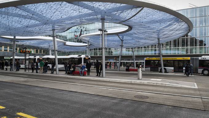 Neues Reisezentrum, neuer Look – das hat sich im Bahnhof Aarau alles verändert
