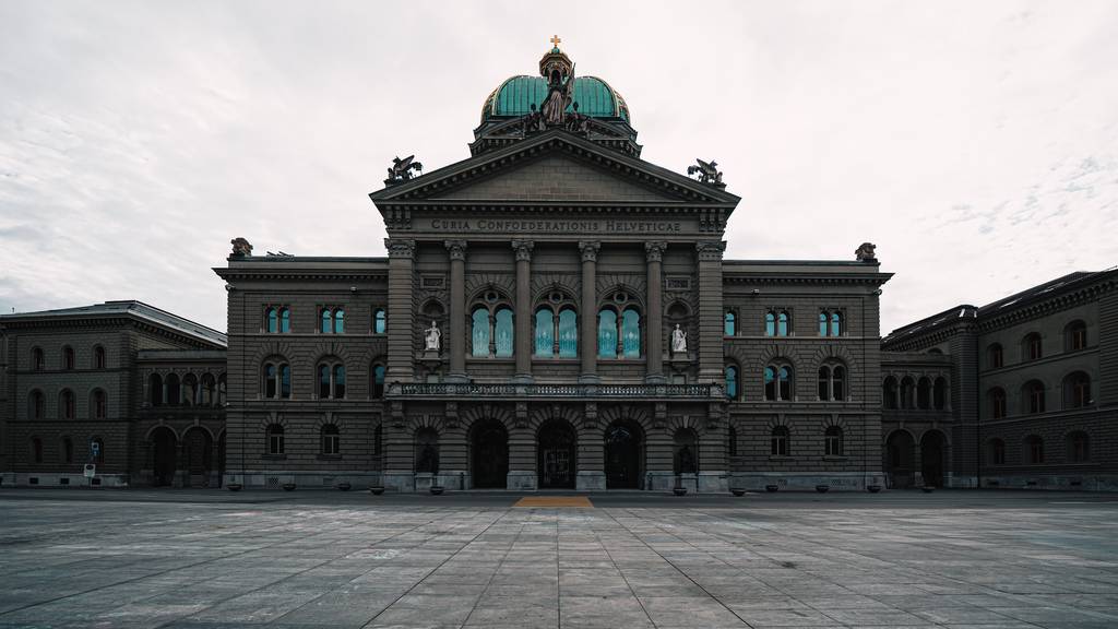 Bern_Bundeshaus_Politik_unsplash