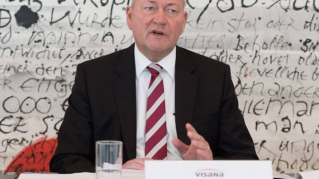 Der verstorbene Visana-Chef Urs Roth bei einem Medienauftritt im Jahr 2013. (Archivbild)