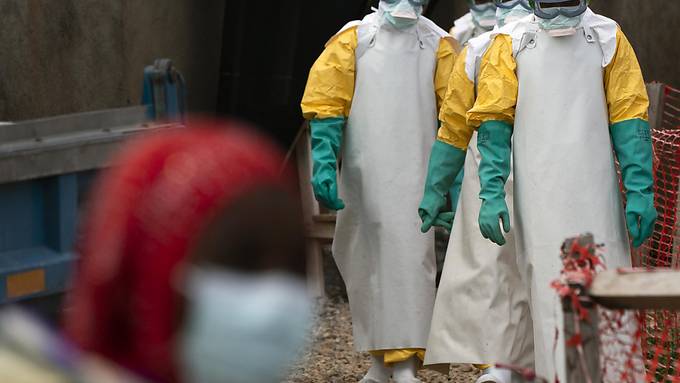 Nach Ebola-Ausbruch: Elfenbeinküste beginnt Impfkampagne