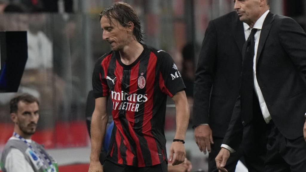 Die AC Milan verliert das erste Meisterschaftsspiel gegen Aufsteiger Cremonese