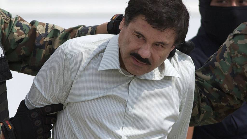 Joaquin «El Chapo» Guzman bei seiner Festnahme im Februar 2014. (Bild: KEYSTONE)