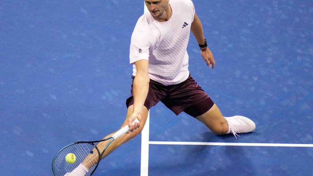 Alexander Zverev ist auch bei Stoppbällen zur Stelle