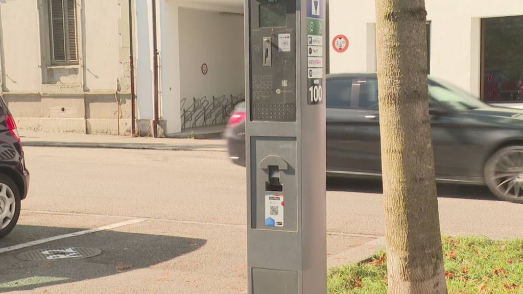 Abzocke: In Olten kleben falsche QR-Codes an Parkuhren