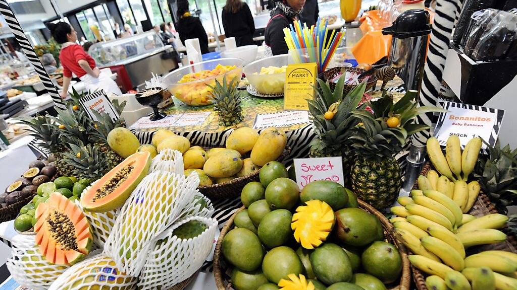 Sind sie eingeflogen? Eine Deklarationspflicht für den Lufttransport von exotischen Früchten ist umstritten. (Archivbild)