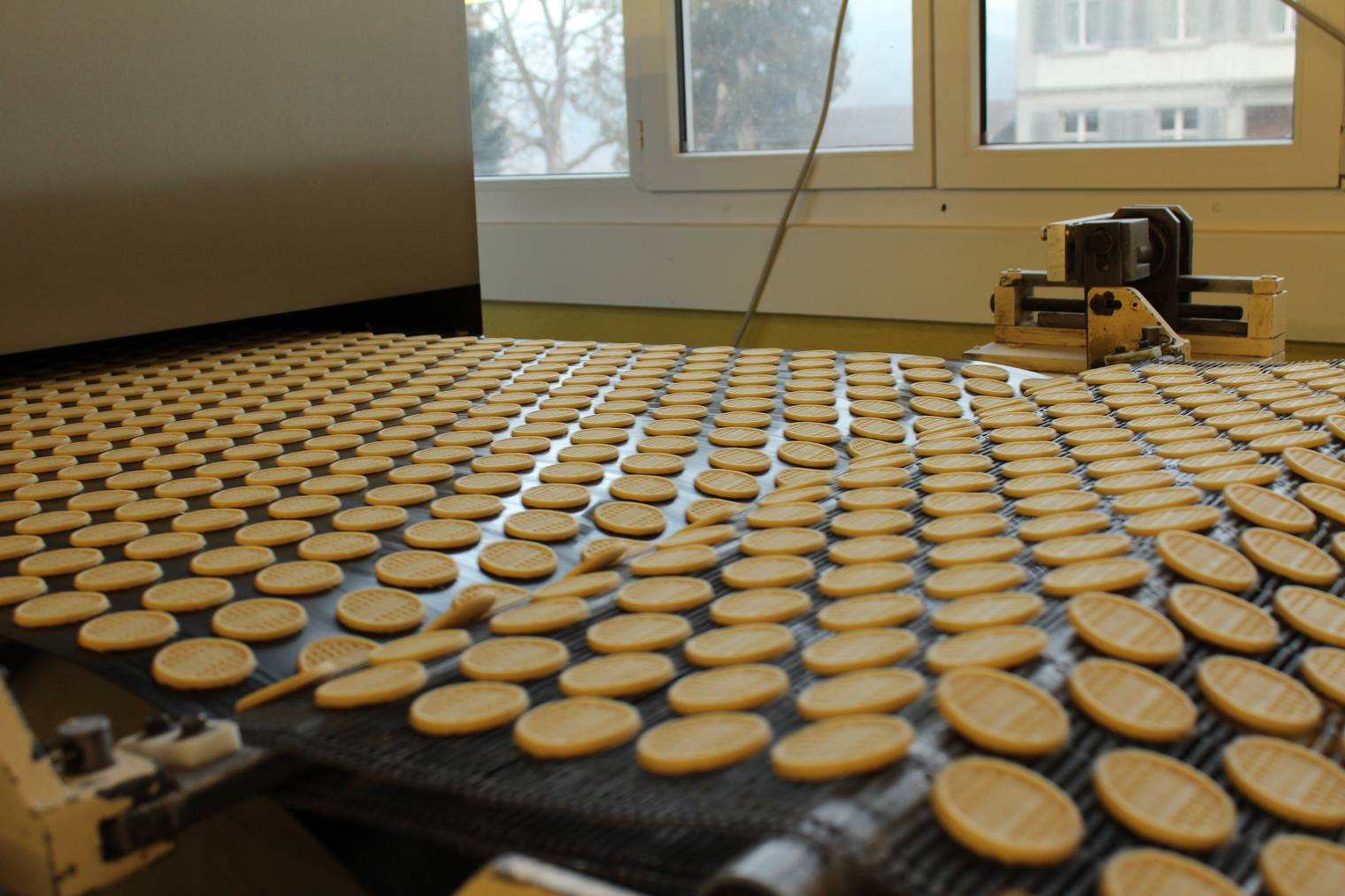Nebst Waffeln werden auch Butter-Biscuits hergestellt. © FM1Today / Lara Abderhalden