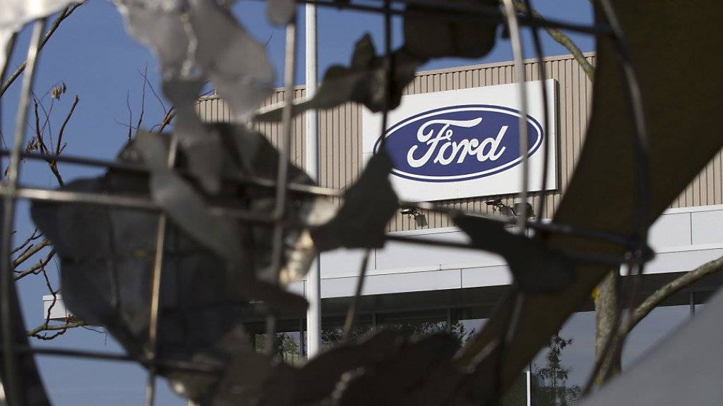Der Autokonzern Ford plant die Investitionen in selbstfahrende Autos zu verdreifachen. (Archiv)