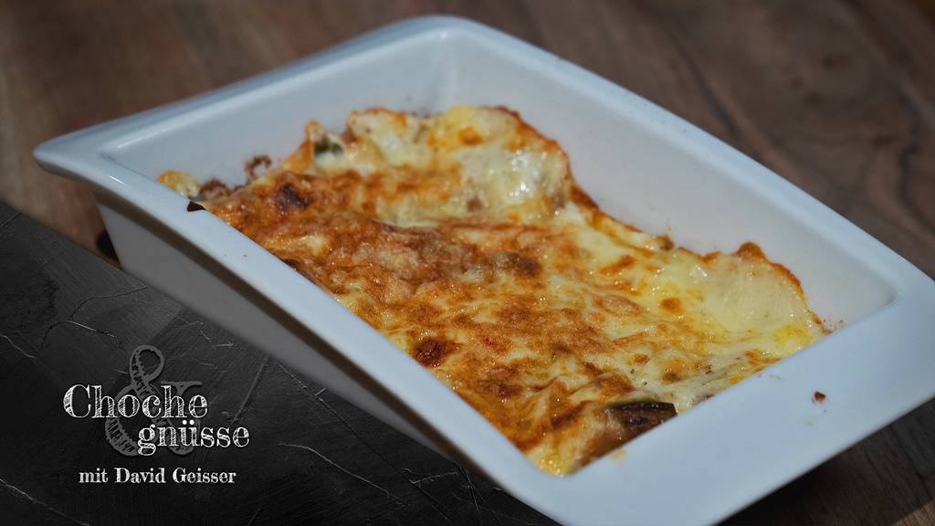 Crespelle mit Ragout nach Bologneser Art 