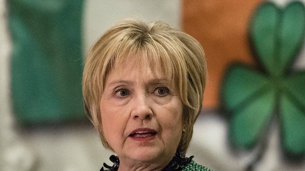 Hillary Clinton bei ihrer Rede vor der Society of Irish Women am St. Patrick's Day in Scranton, Pennsylvania.