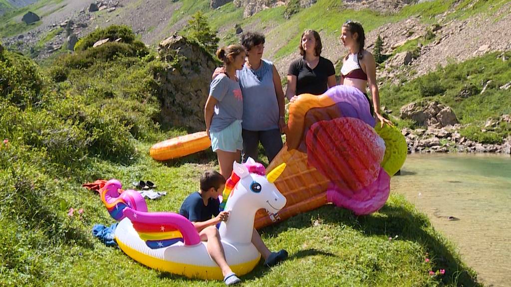 Zrugg uf d'Alp: Mit der Familie auf der Alp