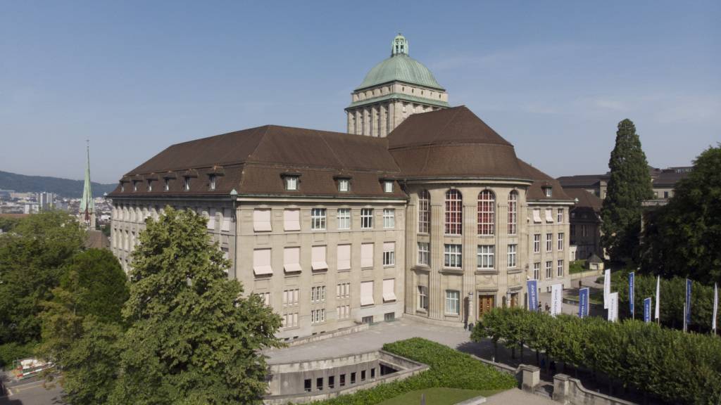 «Nicht mehr zeitgemässes Führungsverständnis»: Die zuständige Kantonsratskommission rügt die Universität Zürich. (Archivbild)