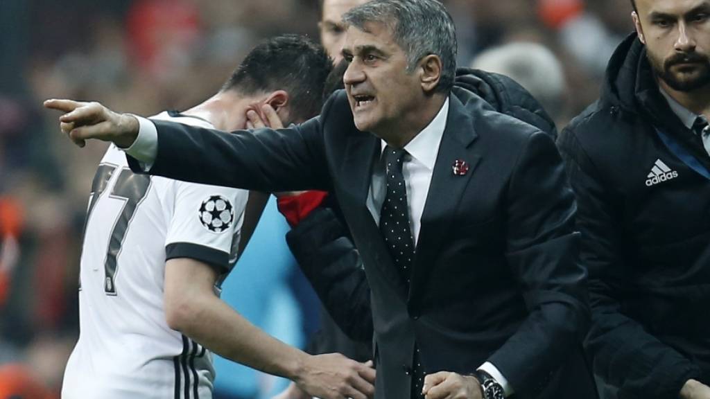 Der ehemalige türkische Nationaltrainer Senol Günes (71) geniesst in seiner Heimat Kultstatus