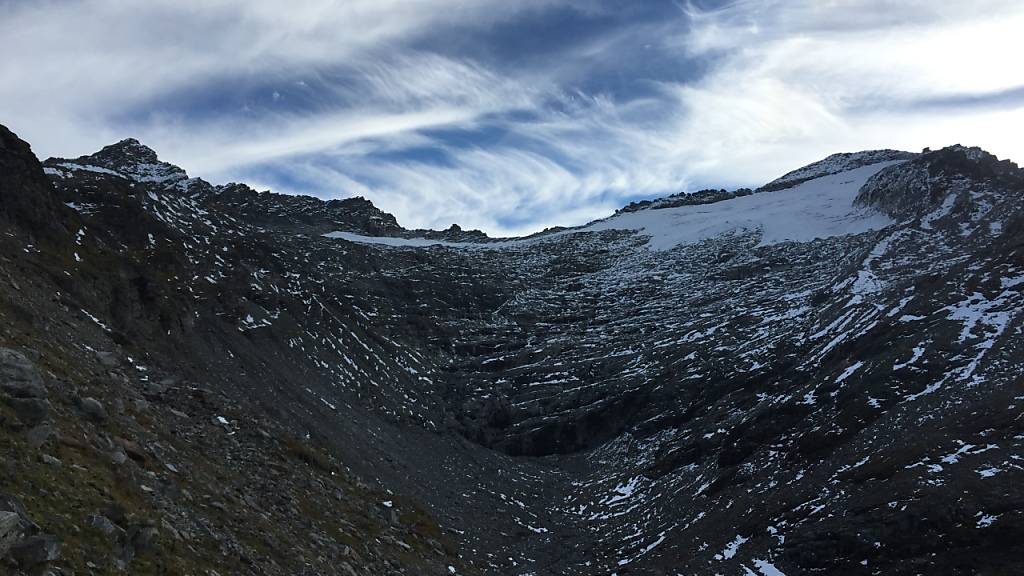 Der Bresciana-Gletscher hat sich im Jahr 2023 um 23,2 Meter zurückgebildet. Im Jahr 2022 war der Rückgang um fünf Meter geringer.