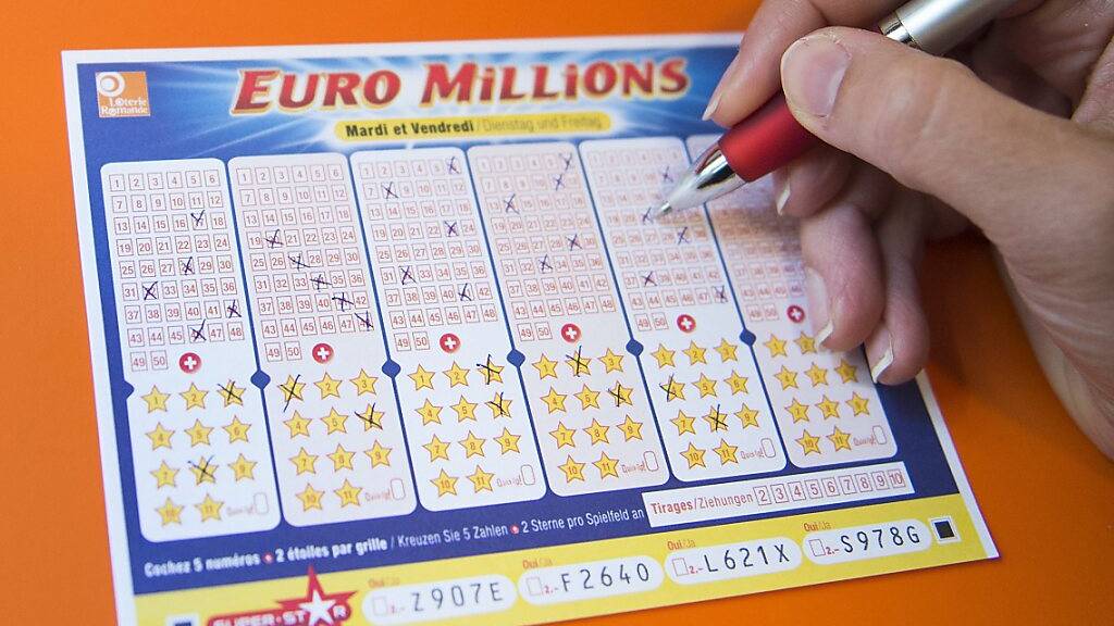 Auch Schweizerinnen und Schweizer fieberten mit: Der grösste Jackpot in der Geschichte der europäischen Lotterie wurde schliesslich in Frankreich geknackt. (Archivbild)